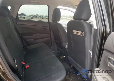 2015 Mitsubishi Outlander Sport Es z USA, uszkodzony, nr VIN 4A4AP3AU0FE027416